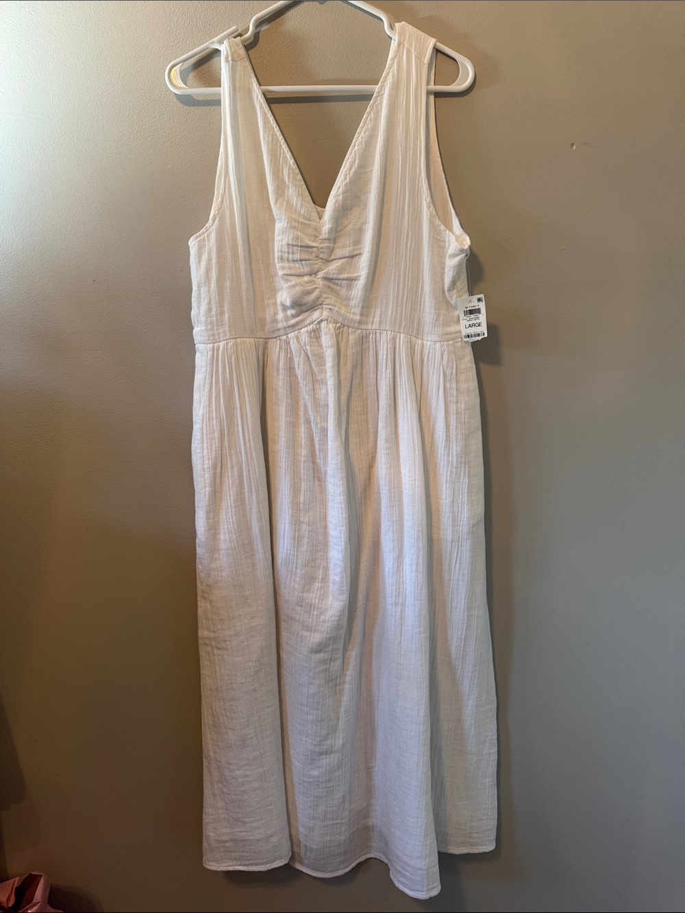 Women's White Maxi Dress with V-Neck